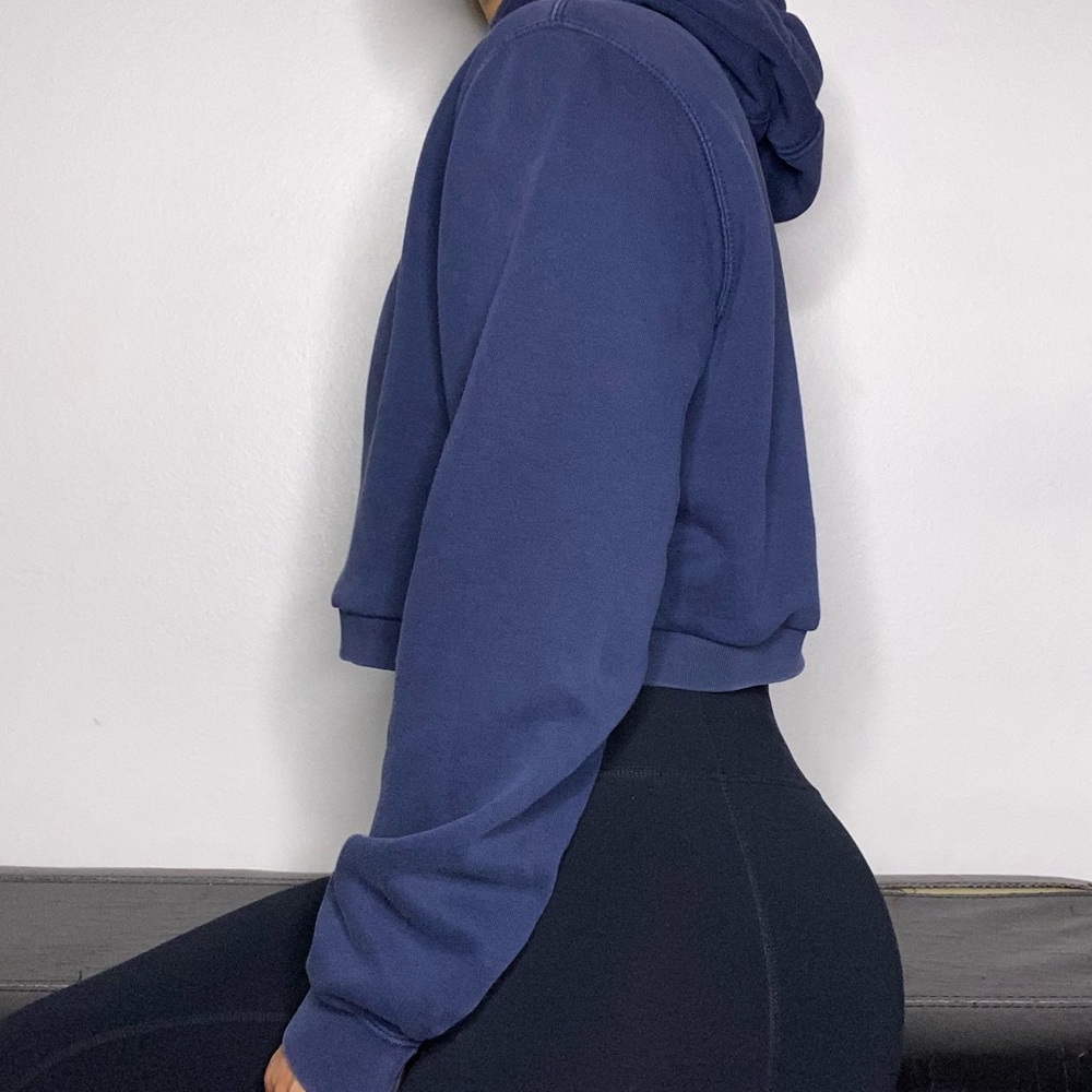 NIKE Crop Hoodie - Picture 3 of 3